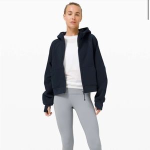 Lululemon Scuba Oversized Full Zip M/L
True Navy